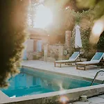 Villa Avgoustis *