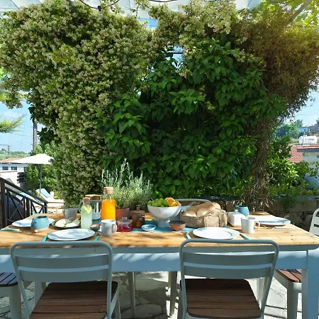 Avgoustis Villa *