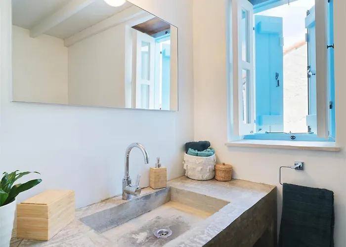 Avgoustis Vila Pachna